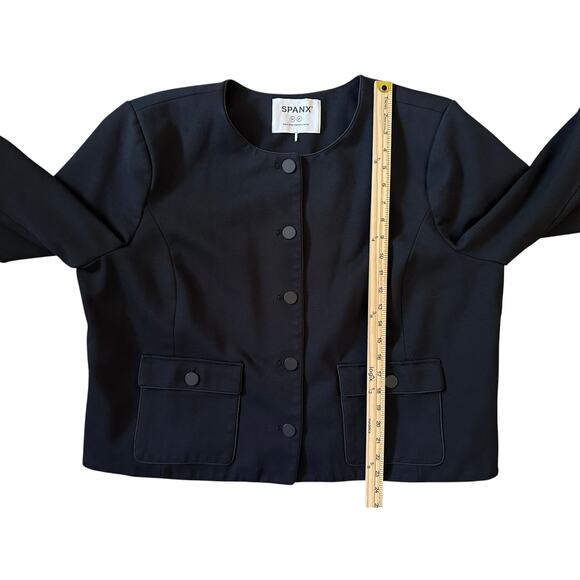 SPANX Black Ponte Lady Cropped Modern Structured Button-Front Jacket Size 3X/3T - Picture 4 of 11